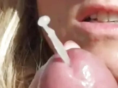Малюк сідає на порно відео лесбіянки великий член
