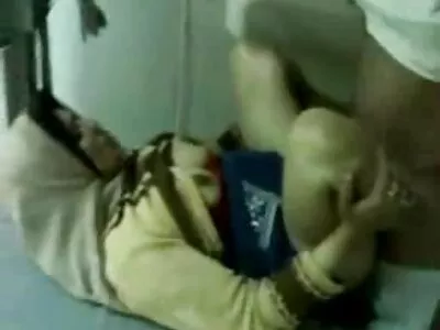 Студент займається сексом з моєю дружиною порно відео порно відео