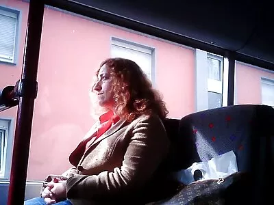 Курча в панчохах порно відео на природі хизується