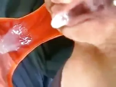 Любительська кицька підлітка порно відео безплатне 1
