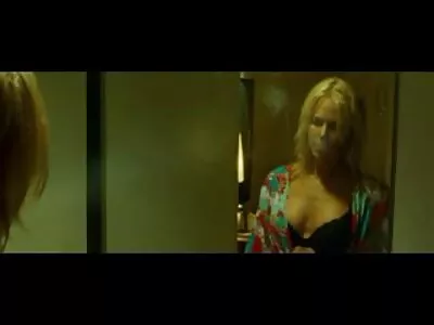 Тож гарненька пірсована приватне порно відео подруга брюнетка знімає захоплююче відео про секс та поділіться