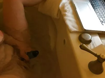 Люба штука знімає бікіні порно відео знаменитостей