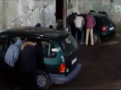 Пухка мамаша порно відео мам катається на півні